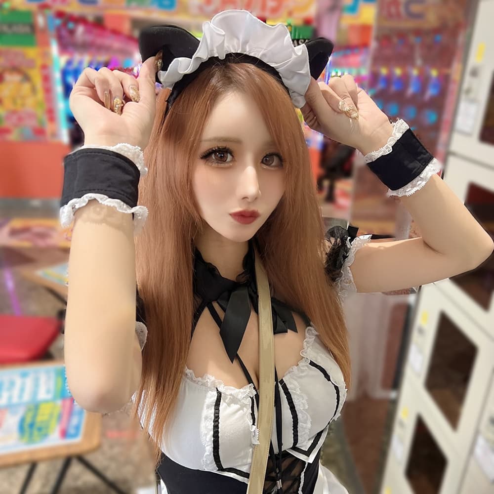 真白桃乃