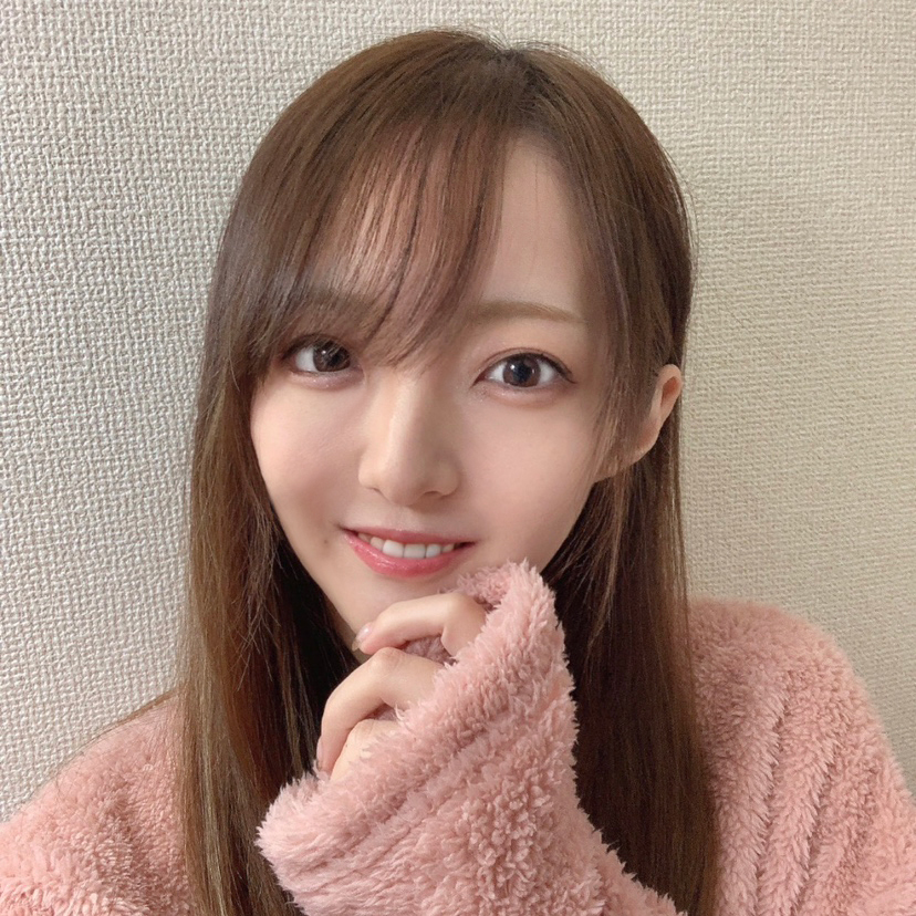 愛川ゆな